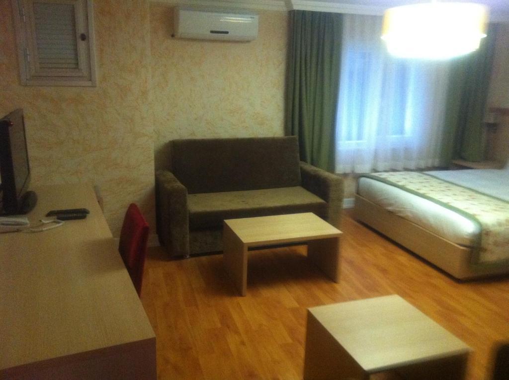 Hatay Hotel Istanbul Exterior photo