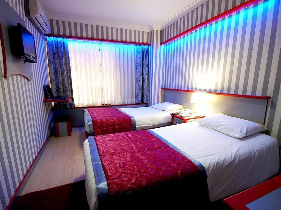 Hatay Hotel Istanbul Exterior photo