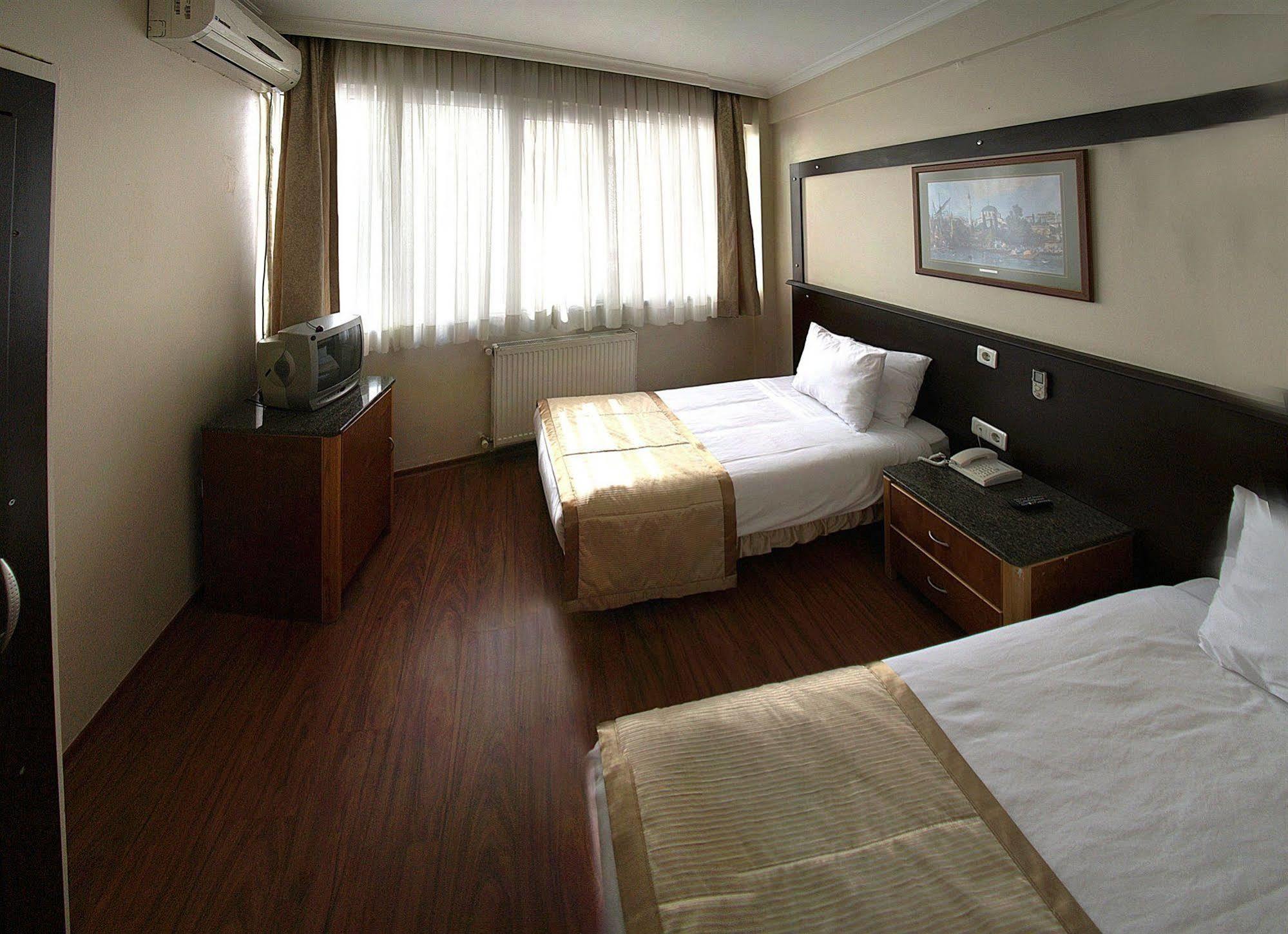 Hatay Hotel Istanbul Exterior photo